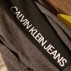 5 FOR $25/Calvin Klein Hoodie
